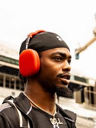 𝐏𝐞𝐚𝐜𝐞 𝐮𝐩, 𝐀 𝐭𝐨𝐰𝐧 ✌️ #EDGE