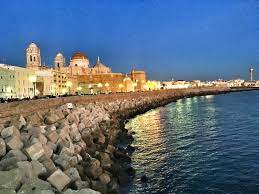 Catedral de cádiz, plaza de la catedral, кадис, испания. Playa De Caleta Cadiz Erasmus Foto Cadiz