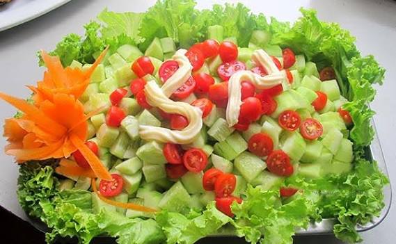 Cà chua cấm kỵ tuyệt đối khi chế biến và ăn cùng dưa chuột, Phổ biến kiến  thức, Kiến thức y tế học đường, Sinh viên đang học