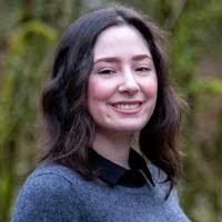 Marie Ramsey's Instagram, Twitter & Facebook