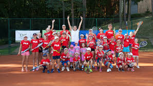 Sám petr suchoň přiznal, že to byl šok, nikdo mu nic nenaznačoval. Excited Kids Karolina Pliskova S Tennis Camp Turns Out Well Karolina Pliskova