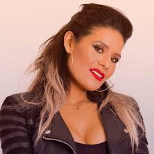 Vicky Aguilera was live.