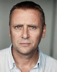 Mark Powley's Instagram, Twitter & Facebook