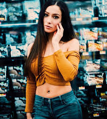 Profile for Alexia Valentin