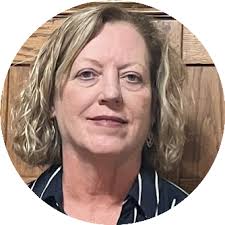 Brenda Whitfield's Instagram, Twitter & Facebook