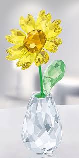 Buy swarovski crystal online at niche jewellery, with free uk delivery and 30 day returns. Swarovski Flower Dreams Sunflower Swarovski Crystal Figurines Crystal Figurines Glass Flowers