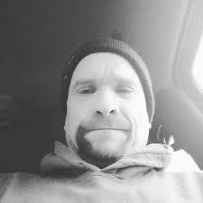 Today is my kind of day… baseball and hockey back to back! It's going to be  a busy few weeks doing double duty between the two but I wouldn't have it  any