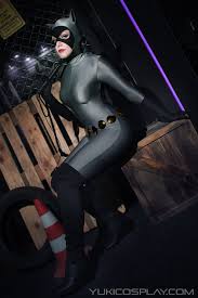 The animated series she's blonde instead of her usual black hair, imitating batman returns. Catwoman Batman The Animated Series By Yukilefay On Deviantart