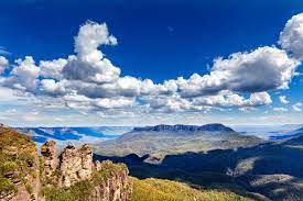 It wasn't until 1879 that the town of katoomba became known when j.b. Blue Mountains National Park Three Sisters Katoomba Co