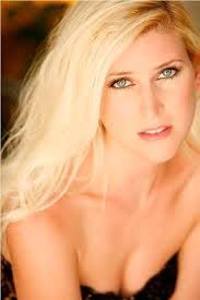 Maggie Jo's Instagram, Twitter & Facebook