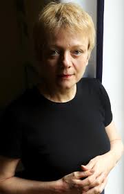 Catherine Dufour : « Ricaner au nez du néant »