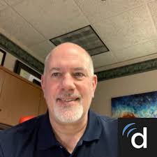 Dr. Earl Larson Jr., MD