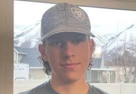 In this episode of The 10 Ninety Podcast, Mason talks with Brandy Smith and  her younger sister Amanda about the life and loss of Brandy's son, Riley.  Riley was diagnosed with cancer