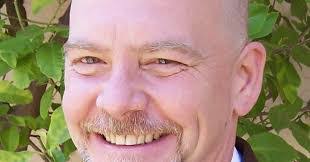 Ken Sisco's Instagram, Twitter & Facebook