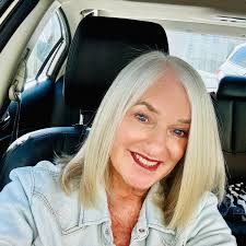 What are the best resorts and activities for a romantic trip to Ocho Rios,  Jamaica?