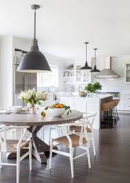 Farmhouse Style Contemporary White Kitchen Modern Farmhouse Dining Room Modern Farmhouse Dining Farmhouse Kitchen Tables
