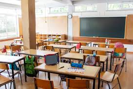 Según la resolución publicada en el boletín oficial de la comunidad de madrid , los padres de también cantabria tiene un calendario escolar propio, ya que los niños disponen de una semana de vacaciones cada dos meses de clase, lo que complica aún. Este Es El Calendario Escolar Para El Curso 2021 2022 En Castilla Y Leon Burgos Noticias Diario Digital De Burgos Informacion Noticias Y Actualidad