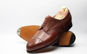 Maybe you would like to learn more about one of these? Derby Schuhe Petkov