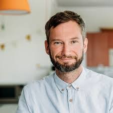 Aaron Dey's Instagram, Twitter & Facebook