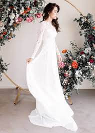 Indie Wedding Dress Boho Wedding Dress Long Sleeve Wedding Etsy In 2020 Wedding Dress Long Sleeve Long Wedding Dresses Indie Wedding Dress