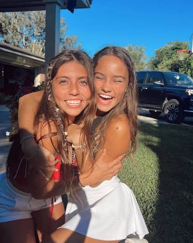 happy 18th birthday to my other half💖💖 @hopiegomez