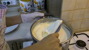 Jersey Inek Sutu Yogurt Tereyag Ve Sari Yag Sade Yag Yapimi Youtube 2020 Tereyag Yogurt Gida