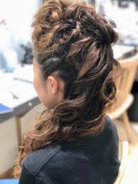 モヒカンハーフアップ アトリエはるか ルミネ北千住店をご紹介 2019年夏の最新ヘアスタイルを300万点以上掲載 ミディアム ショート ボブなど豊富な条件でヘアスタイル 髪型 アレンジをチェック ライブ ヘア 最新ヘアスタイル モヒカン