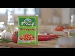 Memang bumbu pecel instan mudah didapatkan, tapi kalau ingin yang terjamin kebersihannya, lebih baik coba buat sendiri saja. Tvc Desaku Sambal Goreng 2018 Youtube