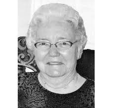 Betty Apple's Instagram, Twitter & Facebook