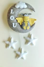 Mobile Bebe Ou Plaque De Porte Cadeau Naissance Ou Baby Shower Mobile Bebe Dragon Lune Etoile Nuage Jeux Pelu Baby Crib Mobile Felt Mobile Nursery Decor
