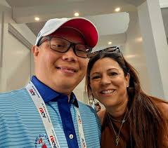 Random meeting while volunteering at us open in Pinehurst with Meredith!