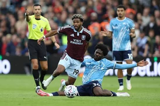 Premier League : Ibrahim Mbaye signe ses débuts officiels avec Aston Villa