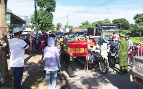 Bệnh nhân được đưa vào khám điều trị tại bệnh viện đa khoa tỉnh hải dương. Ná»— Lá»±c Phong Chá»'ng Covid 19 á»Ÿ Háº£i DÆ°Æ¡ng Bao Nhan Dan