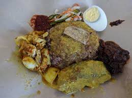 ناسي داڬڠ, trader's rice) is a malaysian dish consisting of rice steamed in coconut milk, fish curry and extra ingredients such as pickled cucumber and carrots. Good Nasi Dagang Review Of Capital Nasi Dagang Kelantan Petaling Jaya Malaysia Tripadvisor