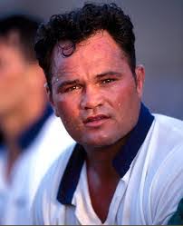 Gavin Hill's Instagram, Twitter & Facebook