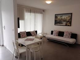 Als immobilienmakler für oststeinbek wissen wir welche informationen für einen potentiellen käufer von immobilien in oststeinbek wichtig sind, das ist die basis unserer aktivitäten, um den besten immobilienpreis zu erzielen. Apartment Mad Oststeinbek Aktualisierte Preise Fur 2021