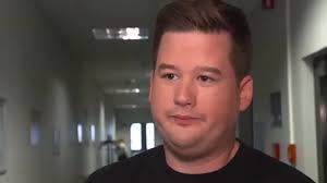 Krieg in der Ukraine: Chris Tall schlägt wegen des Krieges ernste Töne an