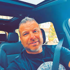 Bruce Neil (@bruce.neil.71) • Facebook, Connect with friends