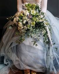 Er ist ein schöner grund zur freude für sie, aber auch für die damen, die auf ein zeichen warten, dass sie die nächsten an der reihe sein. Hochzeitsblumen Jetzt Hochzeit Blumen Trends 2018 Entdecken