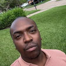 This is so incredibly random but, Patti Labelle as Dwayne Wayne's mom