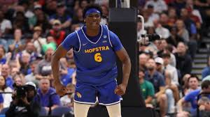 Victory Onuetu Transfers to Wisconsin Badgers Basketball