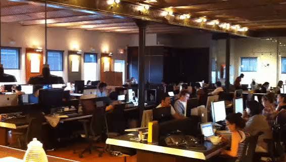 File:Gawker-office.gif - Wikimedia Commons
