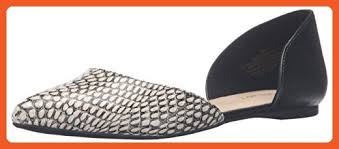 Black And White Pointed Toe Flats Nine West Women S Starship Leather Pointed Toe Flat Black White 8 5 M Us Flats For Women Amazon Partner Link Pointed Toe Flats Toe Flats Flats
