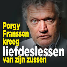 Кемп был в армии недолго, однако он успешно усваивал основное. Porgy Franssen Kreeg Liefdeslessen Van Zijn Zussen Ditjes Datjes