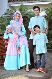 Busana Muslim Couple Keluarga Ayah Ibu Dan Anak Model Trend Baju Dan Busana Muslim Baju Muslim Model Pakaian Anak Anak Pakaian Islami