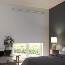 Store Enrouleur Occultant Blanc Tokyo L 180 X 250 Cm Inspire Store Enrouleur Stores Et Store Occultant