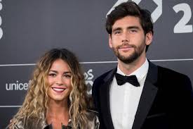 In der letzten zeit merkst du, dass du ihn immer häufiger triffst. Alvaro Soler Uberraschende Trennung Von Sofia Ellar Gala De