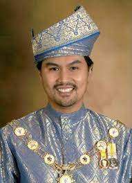 Maybe you would like to learn more about one of these? Warisan Raja Permaisuri Melayu Kerabat Bergelar Negeri Sembilan Darul Khusus