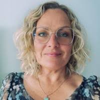 500+ "Or Heidi" profiles