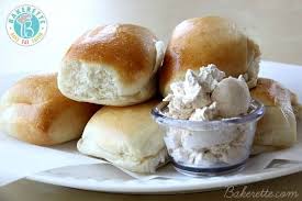 Texas Roadhouse Rolls With Honey Cinnamon Butter Tgif This Grandma Is Fun Recipe Honey Recipes Recipes Cinnamon Butter